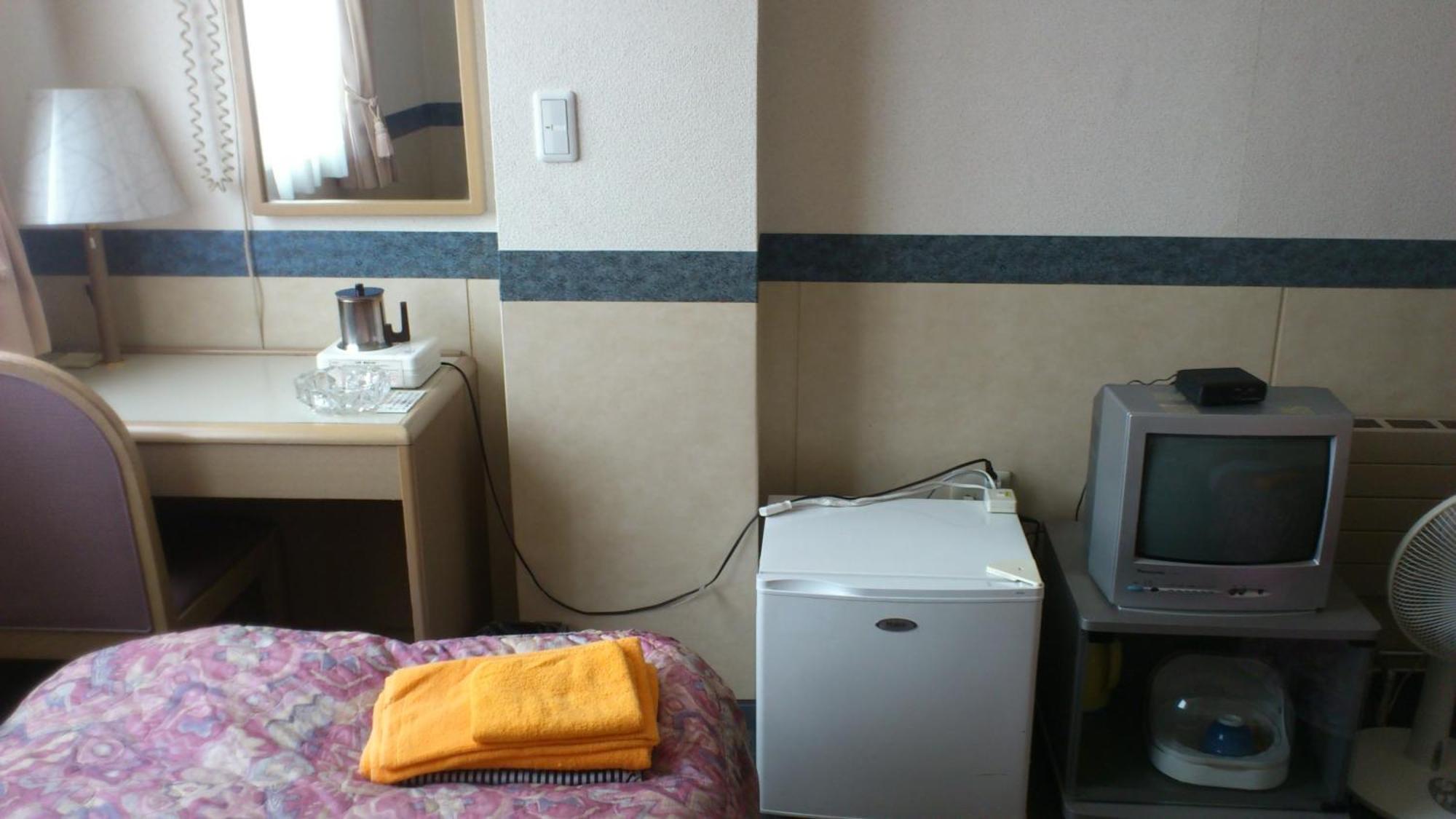 Business Hotel Motonakano Tomakomai Esterno foto